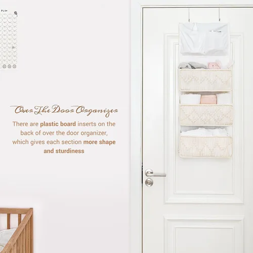 Vista 4 de Mkono Organizador de macramé sobre la puerta, decoración bohemia para colgar del cuarto de bebé, con 3 bolsillos grandes tejidos, organizador