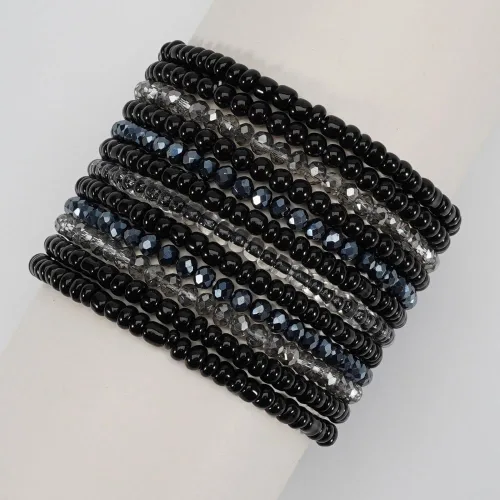 Vista 3 de Caiyao 12 pulseras apilables con cuentas de resina multicapa bohemia, pulseras elásticas de cuentas de cristal de colores, pulseras elásticas