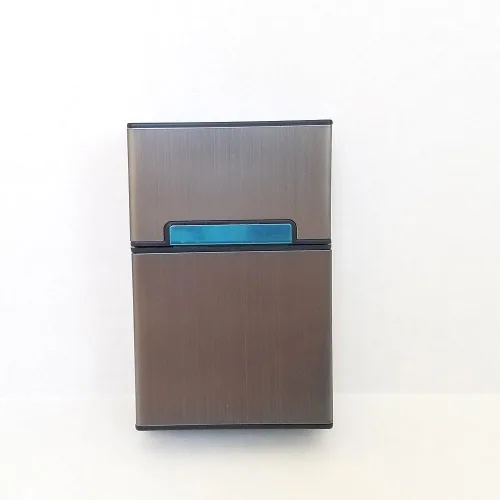 Vista 2 de Keklle - Estuche para cigarrillos de aluminio cepillado, caja rígida y soporte con cierre magnético sólido (King Size) (gris pizarra)