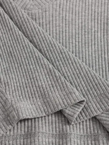 Vista 4 de Verdusa Camiseta corta de manga larga con cuello en V para mujer