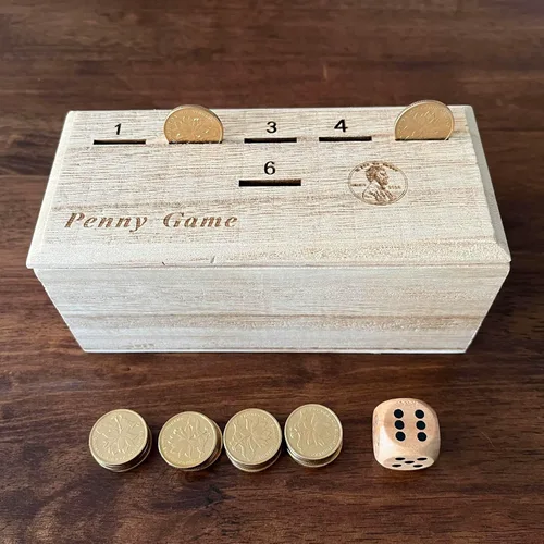 Vista 3 de Penny Game - Divertido juego de mesa que funciona con monedas, deshazte de las monedas para ganar, caja de madera Penny Game para más de 2