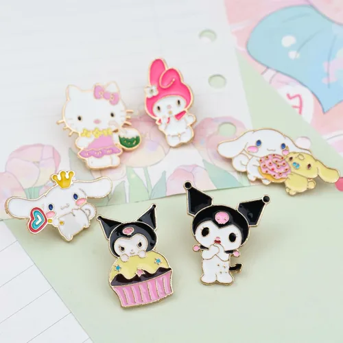 Vista 3 de Broche de anime, 6 piezas, alfileres esmaltados para mochilas, ropa, chaquetas, sombreros, kawaii, caricatura, gato, perro, decoración, regalos