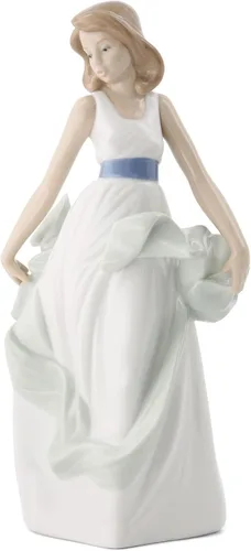 Vista 3 de NAO Caminando en el aire. Figura de niña de porcelana.