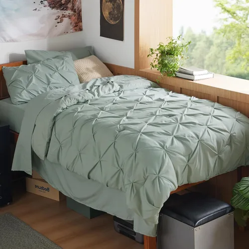 Vista 68 de Bedsure - Juego de edredón tamaño individual gris - Ropa de cama tamaño individual en una bolsa de 5 piezas, juego de cama Pintuck GentleSoft™