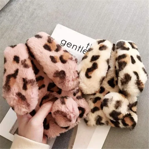 Vista 4 de Funda de piel de conejo de leopardo para iPhone 6 Plus, lujosa, bonita funda de felpa con orejas de conejo en 3D para el invierno (marrón)