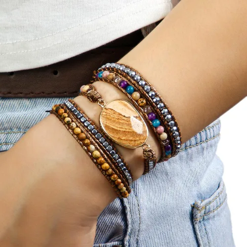 Vista 5 de Women Boho Wrap Bracelet Natural Jasper Crystal Stone Bead Strand Bracelets Marrón