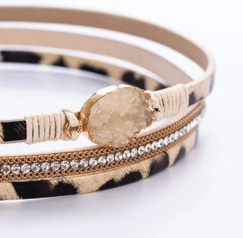 Vista 220 de FANCY SHINY - Pulsera de cuero estilo bohemio, pulsera de cuentas de cristal con cierre magnético, regalos de joyería para mujer