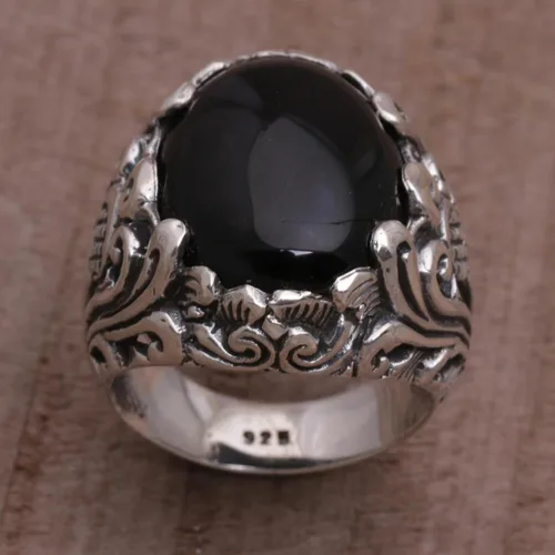 Vista 2 de NOVICA Anillo de cóctel floral de plata de ley 925 de ónix negro