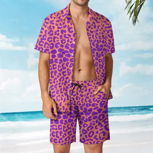 Vista 2 de Conjunto combinado de verano de dos piezas para hombre, traje de playa de leopardo, camisa hawaiana con botones