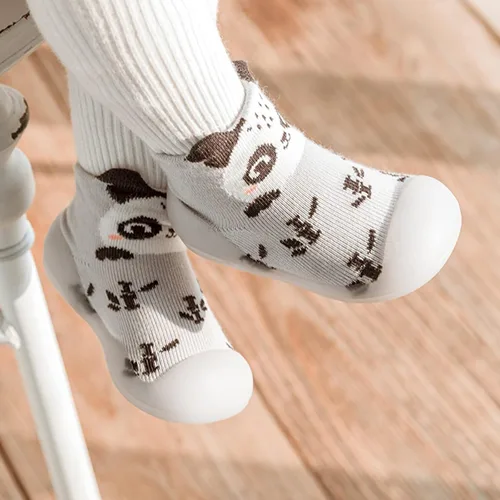 Vista 5 de Zapatos de cuna para bebé, para interiores, para primeros pasos, cálidos, para niñas y niños, zapatos de deporte lindos animales, zapatos
