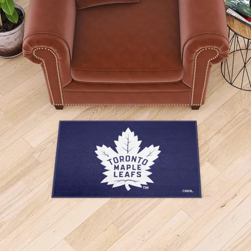 Vista 2 de FANMATS - 10282 NHL Toronto Maple Leafs - Alfombra de nailon para principiantes (19 x 30 pulgadas)