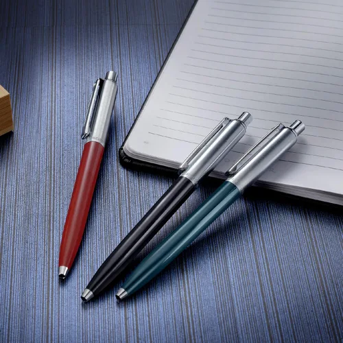 Vista 2 de Sheaffer Sentinel Bolígrafo Negro de Punta de Bola con Ribete Cromado