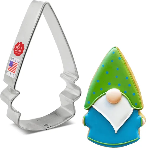 Vista 11 de Ann Clark Cookie Cutters Cortador de galletas de gnomo, 4" fabricado en Estados Unidos Adorable Shape, Perfect Size, America's Largest Cookie