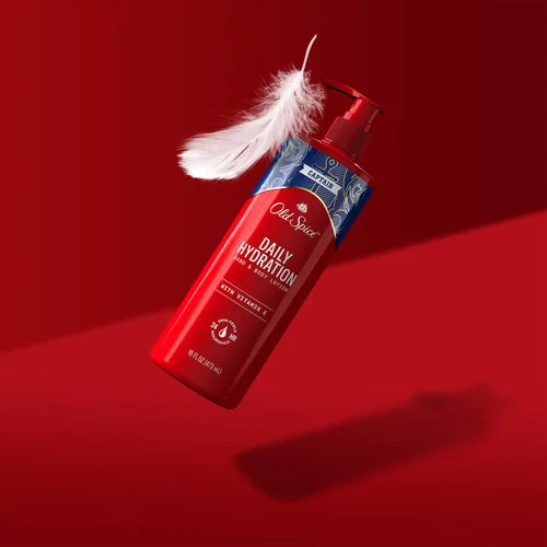 Vista 4 de Old Spice Loción de manos y cuerpo para hombres, hidratación diaria, hidratación 24/7, 24/7 que repone la humedad rica para la piel seca, fórmula