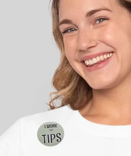 Vista 4 de Botón de consejos I Work for Tips - botón pinback (tamaño estándar, 2,25 pulgadas)