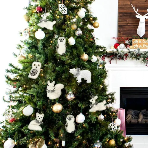 Vista 6 de Nature Vibe - Adornos de animales polares de sisal para árbol de Navidad, juego de 6 figuras de animales árticos en caja de regalo como adornos