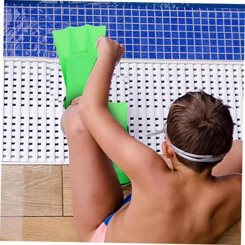 Vista 4 de UPKOCH Juego de equipo de esnórquel para niños, 2 piezas, popotes, aletas cortas para natación, diseño semiseco antivaho para niños y niñas