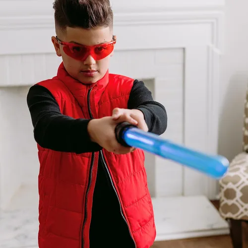 Vista 5 de Space Blaster Playset para niños – Ultimate Alien Combat Toy Juego de rol de 5 piezas Varita iluminada, gafas, cuchillo de juego de simulación