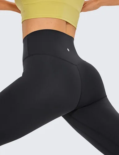 Vista 4 de CRZ YOGA Leggings capri de entrenamiento cepillado para mujer, 21 pulgadas, cintura alta, compresión para gimnasio, control de abdomen, yoga
