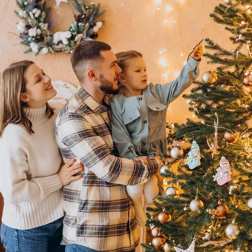 Vista 8 de Adornos de Navidad personalizados de ciervo, familia de 2, 3, 4, 5, 6, 7, 8 – Adorno de Navidad personalizable con nombre de reno, texto para árbol