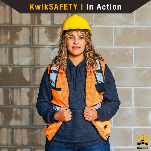 Vista 7 de KwikSafety (Charlotte, NC) RoadBOSS Econ & Chaleco de seguridad premium para mujer