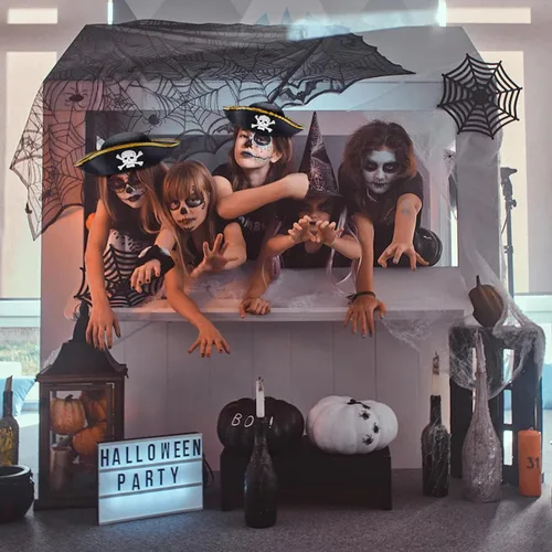 Vista 5 de D-Fokes Paquete de 2 sombreros de pirata de fieltro para niños, sombrero de fiesta pirata de tres esquinas, disfraz de capitán pirata con estampado