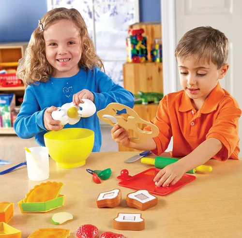 Vista 2 de Learning Resources Pretend & Play Juego de Panadería - 31 Piezas, Edades 3+, Juguetes de Panadería para Niños Pequeños, Cocina de Comida Preescolar