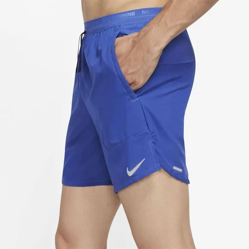 Vista 3 de Nike Dri-FIT Stride - Pantalones cortos de correr para hombre (7 pulgadas)