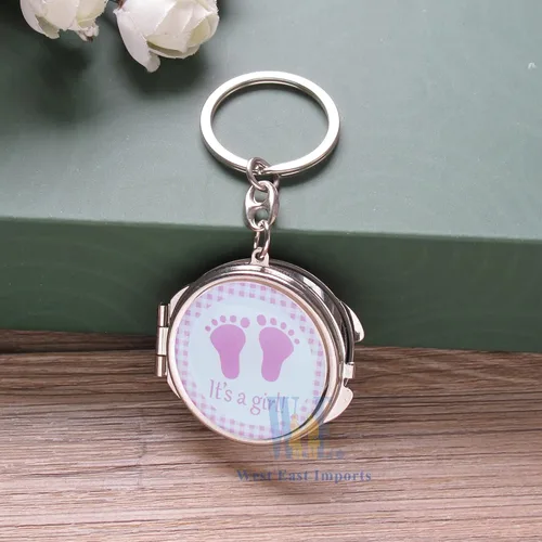 Vista 5 de 12 llaveros personalizados para baby shower con espejo rosa para niña, con diseño de huella de bebé, regalo personalizado grabado