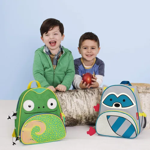 Vista 4 de Mochila aislada de Cody Camaleón de Skip Hop Zoo verde para niño 12 pulgadas