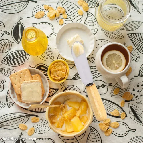 Vista 6 de ACKLLR Paquete de 5 esparcidores de mantequilla de acero inoxidable con borde recto y mango de madera, juego de esparcidores de condimentos de queso