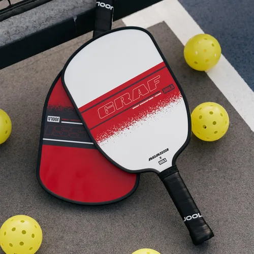 Vista 2 de Juego de JOOLA Agassi/GRAF Champion con palas de pickleball, bolas y bolsa con asa - Raqueta de pickleball arenizada - Forma Agassi con zona