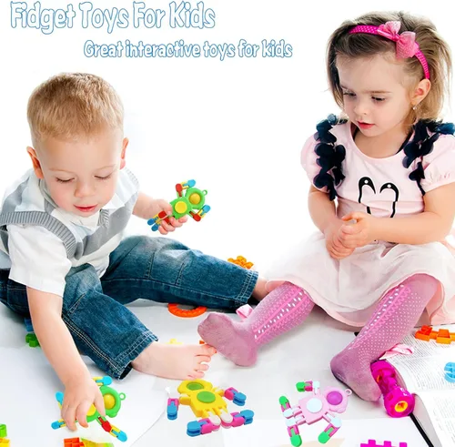 Vista 3 de Paquete de 4 juguetes sensoriales para niños y niñas, juguetes sensoriales transformables para niños y adultos, llavero de juguete para ansiedad