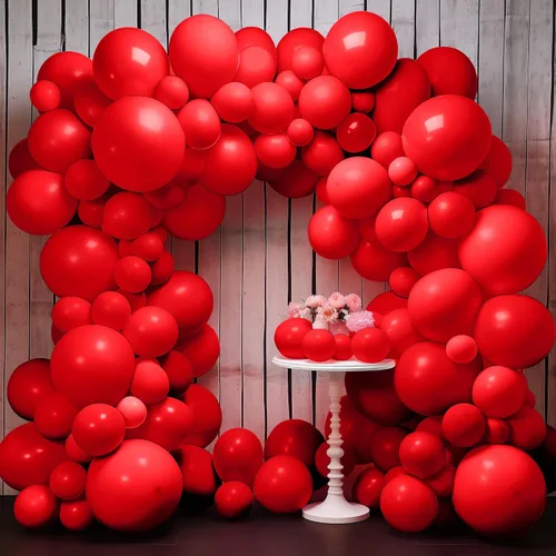 Vista 10 de Kit dorado de decoración de cumpleaños número 50 – grande, paquete de 26 Cartel de cumpleaños 50 negro y dorado con globos de estrella de Mylar