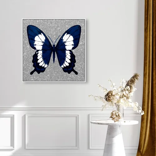 Vista 3 de The Oliver Gal Artist Co. Lienzo decorativo para pared con diseño de animales, mariposas de insectos en purpurina azul marino plateado