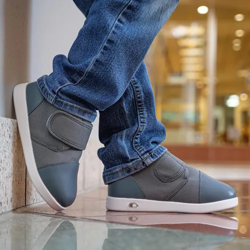 Vista 9 de ikiki - Zapatos chirriantes para niños pequeños V1 con interruptor de encendido/apagado Agente Pizarra