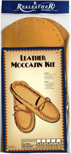 Vista 6 de Realeather C4607-00 Kit de Artesanía en Cuero de Mocasines para Bebé, Talla 6-9 Meses, Ante, 1 Par
