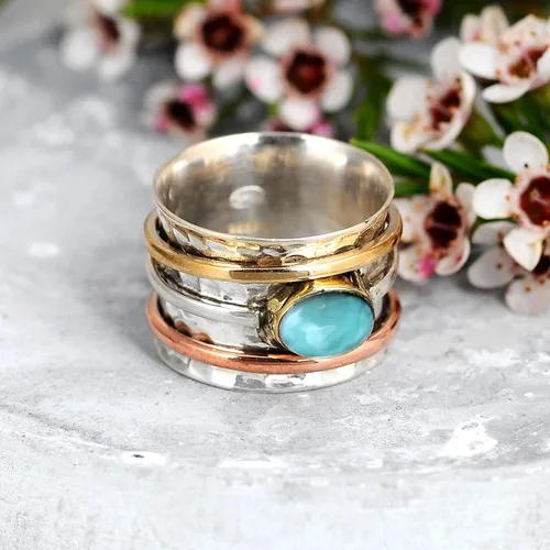 Vista 4 de Boho-Magic Anillo giratorio de plata de ley 925 con larimar para mujer con cobre y latón