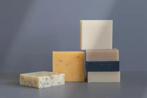 Vista 3 de Edens Garden Jabón en barra de carbón activado, jabón natural procesado en frío con aceites esenciales puros para una desintoxicación y exfoliación