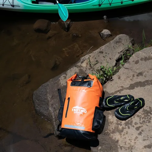 Vista 9 de TACTIKO Mochila resistente 100% impermeable, bolsas secas enrollables para kayak, senderismo, campamento, supervivencia