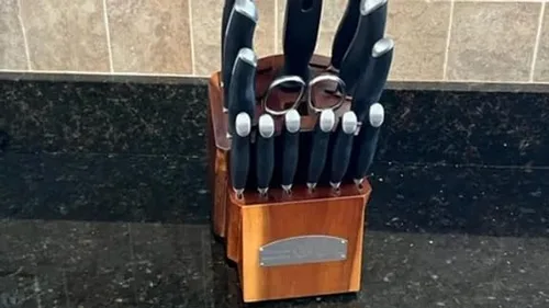 Vista 5 de Juego de cuchillos de cocina de alta calidad de 15 piezas Incluye cuchillo de chef, cuchillo de pan, cuchillo de cortar, cuchillo sankotu