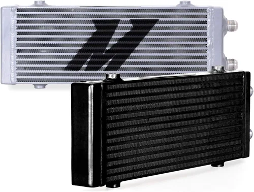 Vista 3 de Mishimoto Intercambiador de calor universal de doble paso, barra y placa de aceite, pequeño, negro