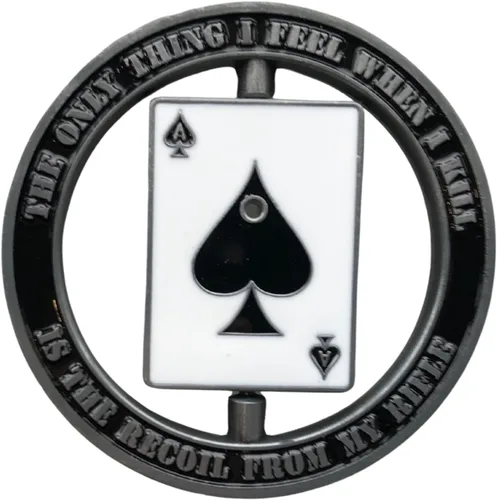 Vista 2 de Ace of Spades Skull One Shot One Kill Spinner Challenge Coin