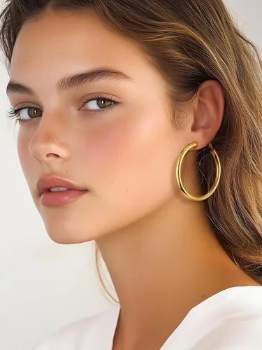 Vista 2 de Aretes de aro gruesos de acero inoxidable para mujer, minimalistas y elegantes, chapados en negrooro, aretes redondos hipoalergénicos, tamaño 1.181