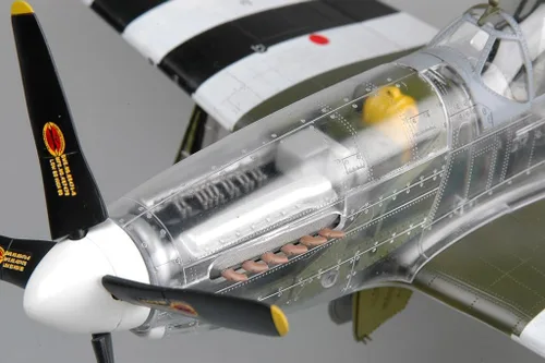 Vista 4 de Trumpeter 1/32 Mustang III (P51B/C) Kit de modelo de caza RAF