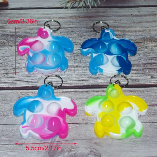 Vista 4 de 30 paquetes de mini llavero de tortuga arcoíris a granel para niños y niñas, regalo de fiesta de verano, regalo para aliviar el estrés, estudiantes