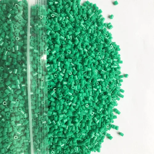 Vista 4 de 20000pcs Verde/Verde Oscuro 0.1 in Perlas de Hierro Mini Fusible