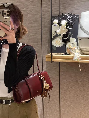 Vista 2 de Bolso de hombro para mujer, bolso espacioso con múltiples bolsillos, bolso cruzado para mujer, bolso de mano elegante, asa superior, bolso de hombro