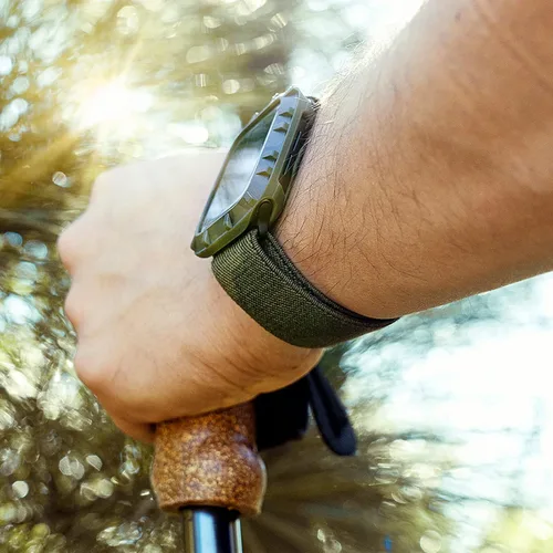 Vista 5 de Case-Mate Pelican Protector Series - Correa de reloj para Apple Watch Series 1/2/3/4/5-1.496-1.575 in - Verde camuflaje (PP043404)