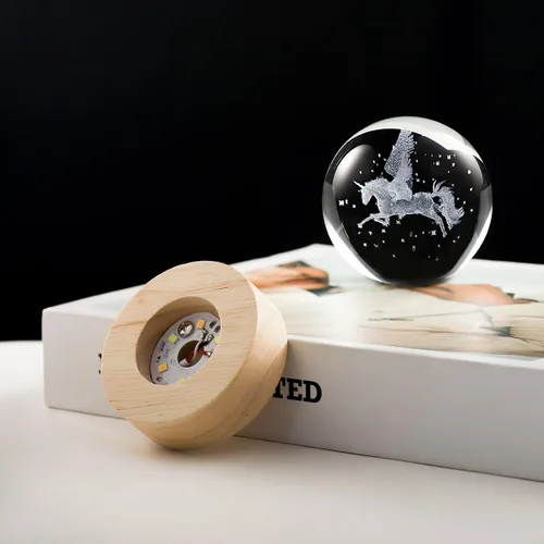 Vista 3 de Lámpara de bola de cristal 3D de Pegaso con base de madera LED de brillo ajustable, luz nocturna para niños, adolescentes, adultos, regalo